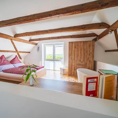 Teichblick Und Turmblick, Mit Kultur In Grosszschepa, Naehe Leipzig Grosszschepa