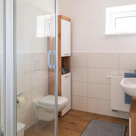 Teichblick Und Turmblick, Mit Kultur In Grosszschepa, Naehe Leipzig Grosszschepa