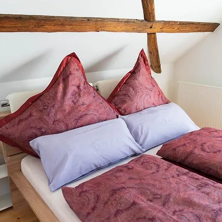 Apartment Teichblick Und Turmblick, Mit Kultur In Grosszschepa, Naehe Leipzig