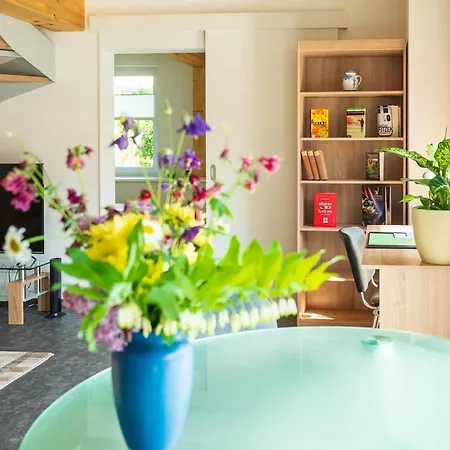 Teichblick Und Turmblick, Mit Kultur In Grosszschepa, Naehe Leipzig *