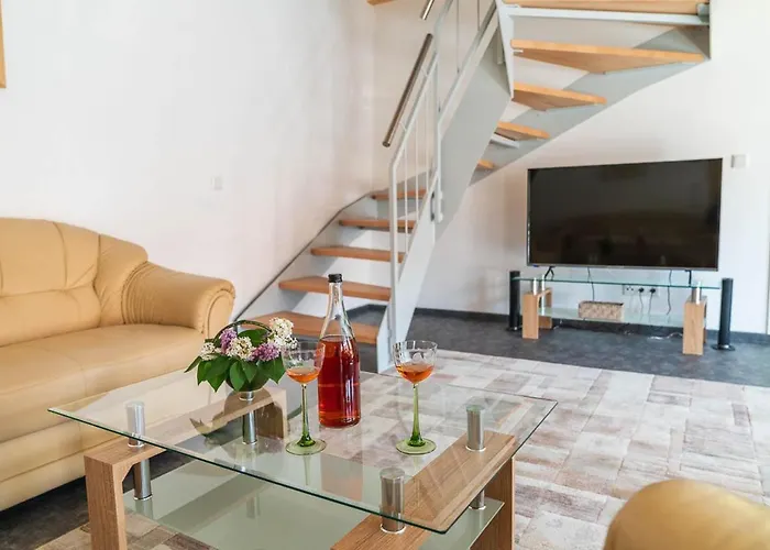 アパート Teichblick Und Turmblick, Mit Kultur In Grosszschepa, Naehe Leipzig *