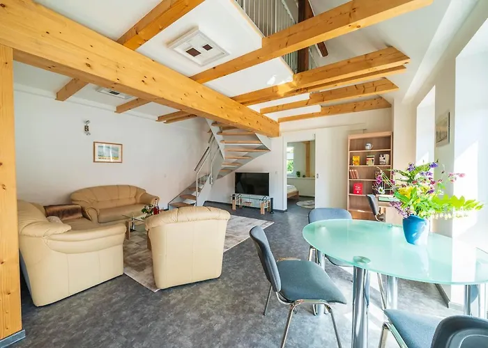 Teichblick Und Turmblick, Mit Kultur In Grosszschepa, Naehe Leipzig Grosszschepa