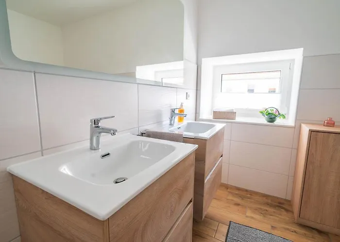 Teichblick Und Turmblick, Mit Kultur In Grosszschepa, Naehe Leipzig アパート *